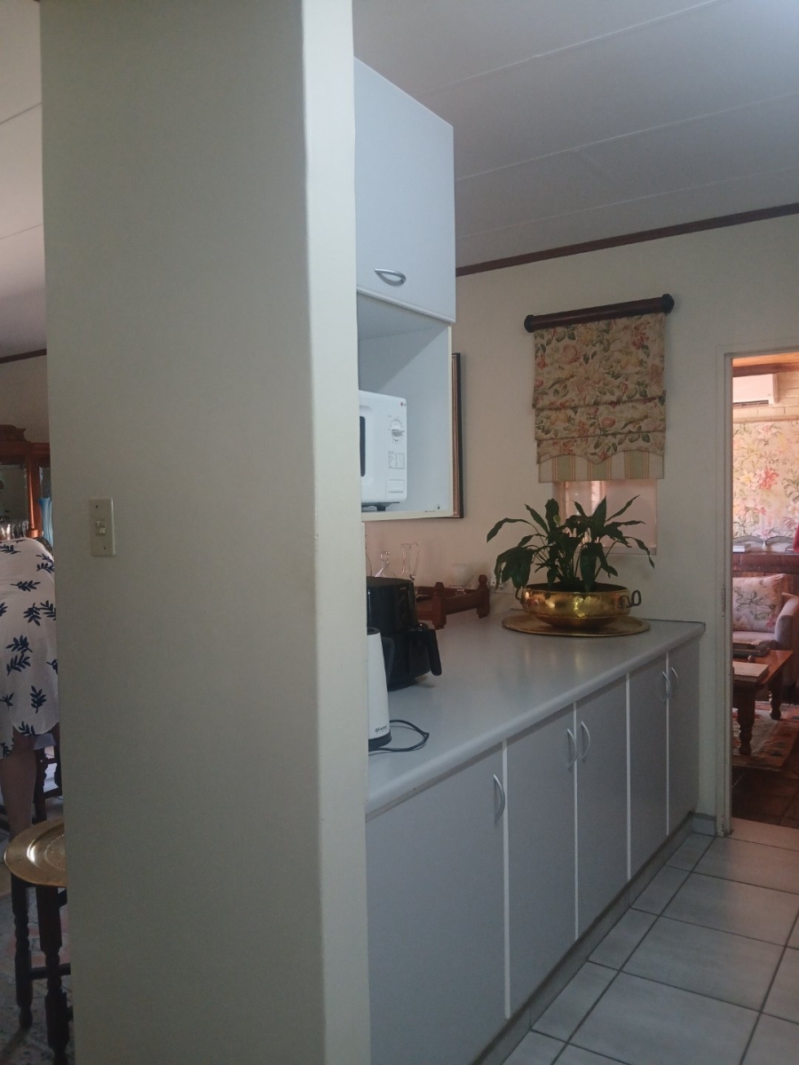 3 Bedroom Property for Sale in Roylglen Gardens Northern Cape